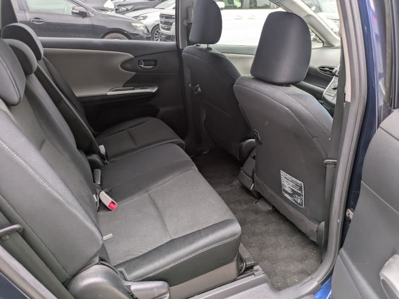 TOYOTA WISH 2009 11 thumbnail 7