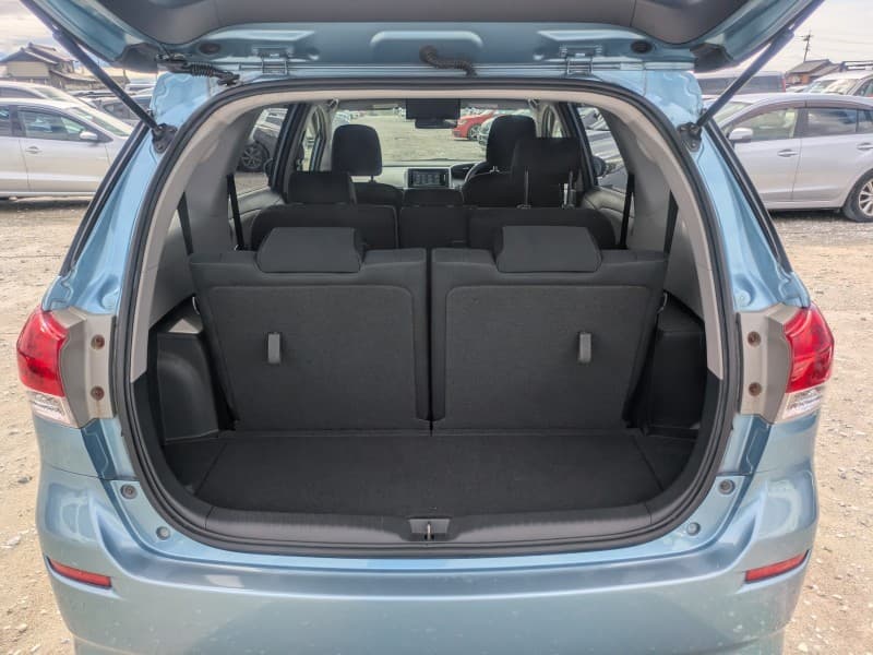 TOYOTA WISH 2010 7 thumbnail 9