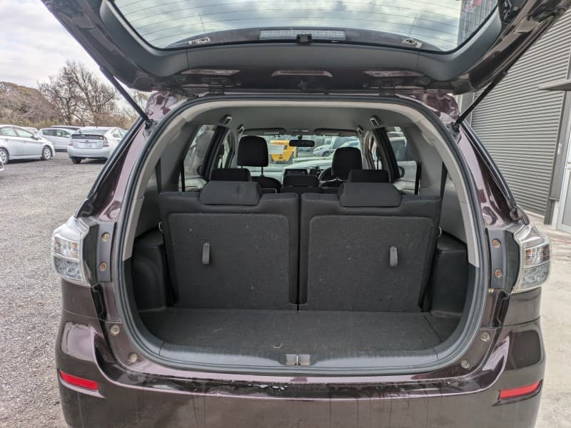 TOYOTA WISH 2010 6 thumbnail 11