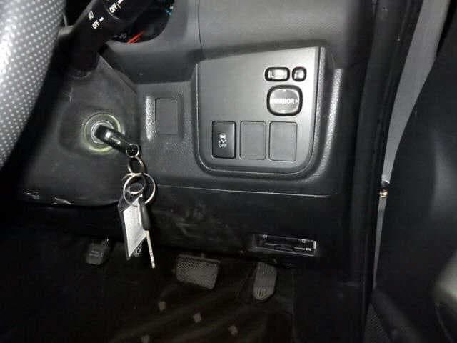 TOYOTA WISH 2012 4 thumbnail 6