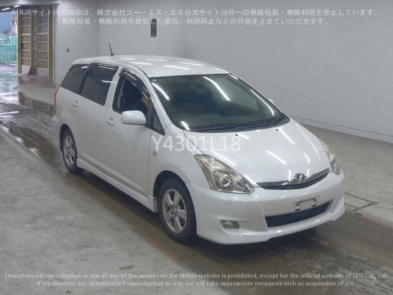 TOYOTA WISH 2005
