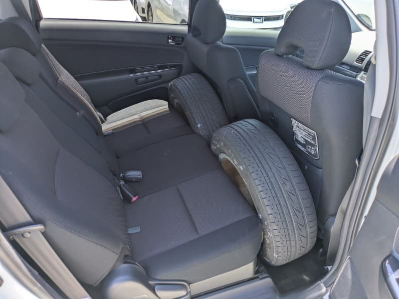 TOYOTA WISH 2005 10 thumbnail 18