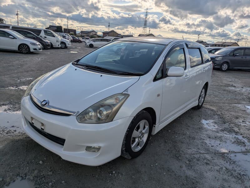 TOYOTA WISH 2006 1 thumbnail 3