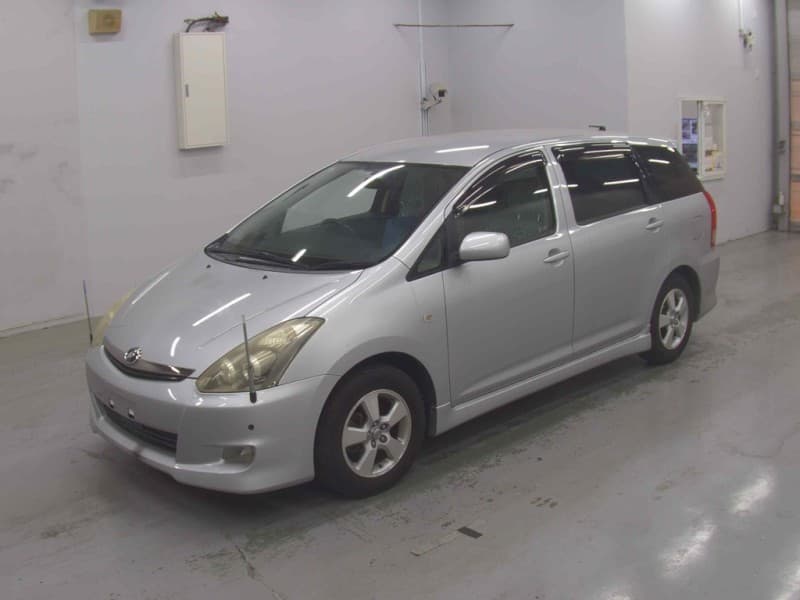 TOYOTA WISH 2006 10 thumbnail 2