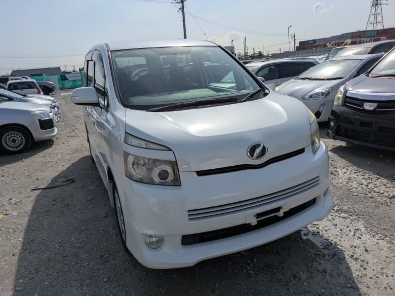 TOYOTA VOXY 2008 1 thumbnail 19