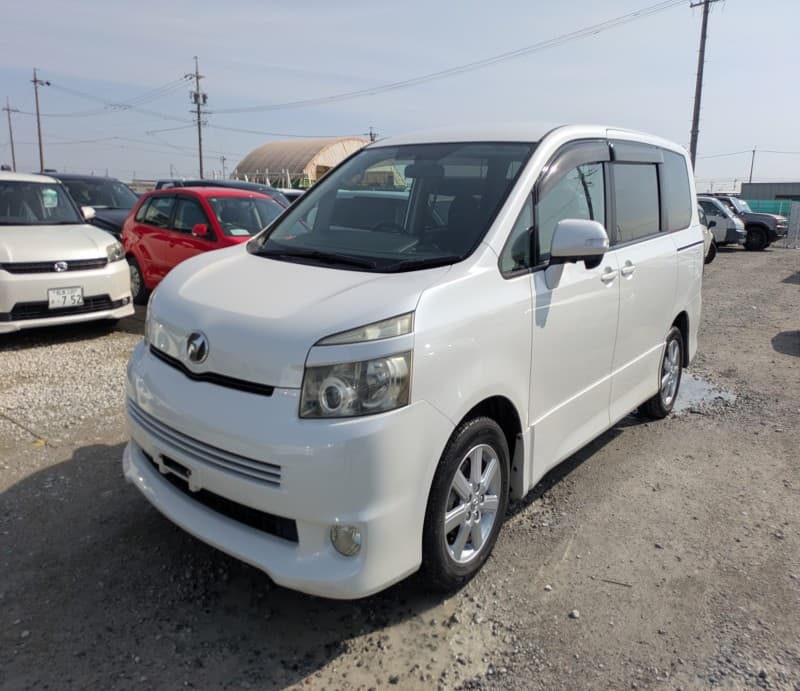 TOYOTA VOXY 2008 1 thumbnail 12