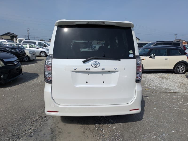 TOYOTA VOXY 2008 1 thumbnail 41