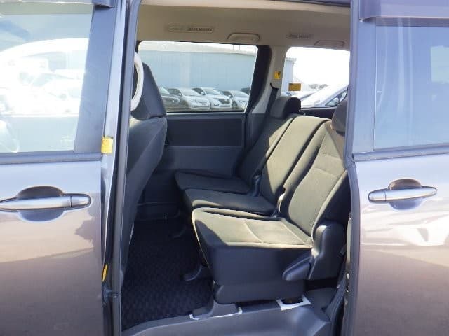 TOYOTA NOAH 2009 6 thumbnail 8
