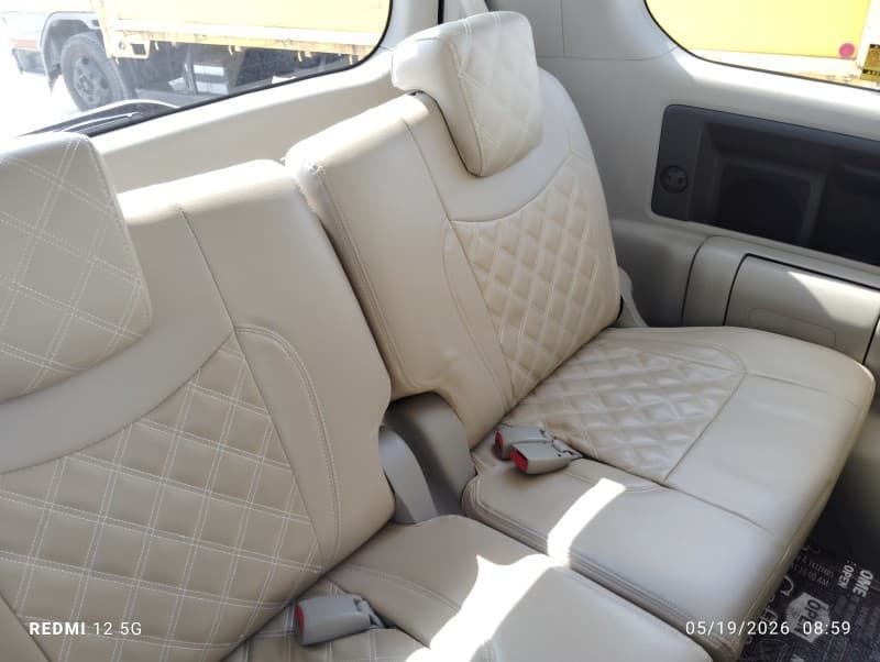 TOYOTA NOAH 2010 1 thumbnail 15