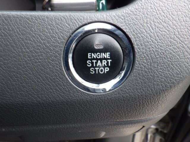 TOYOTA NOAH 2010 4 thumbnail 17