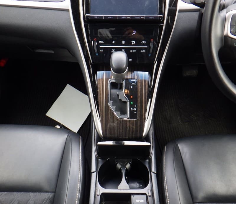 TOYOTA HARRIER 2015 10 thumbnail 2
