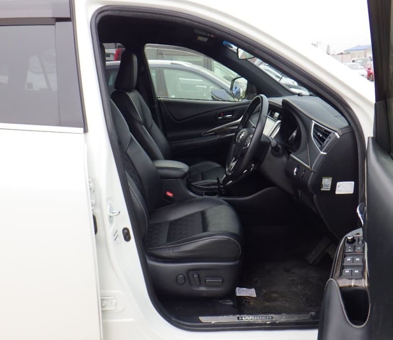 TOYOTA HARRIER 2015 10 thumbnail 17