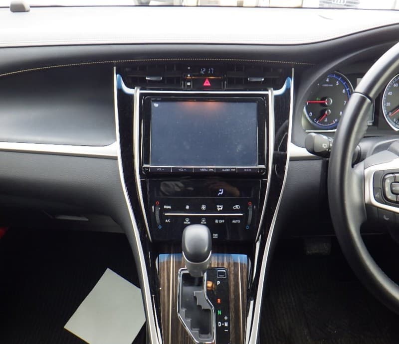 TOYOTA HARRIER 2015 10 thumbnail 18