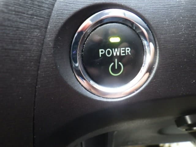 TOYOTA PRIUS 2010 7 thumbnail 3