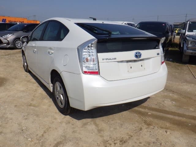 TOYOTA PRIUS 2010 7 thumbnail 15