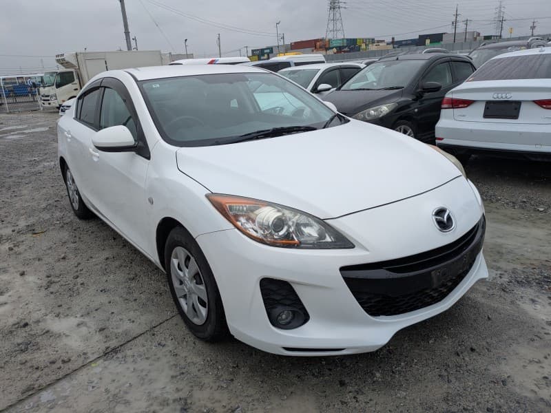 MAZDA AXELA 2012