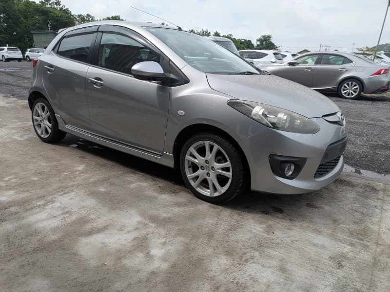 MAZDA DEMIO 2009