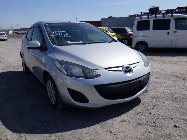MAZDA DEMIO 2012