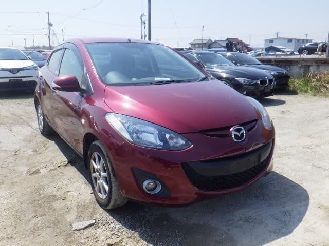 MAZDA DEMIO 2013