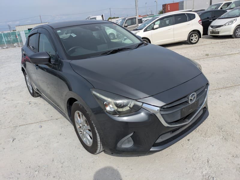 MAZDA DEMIO 2015