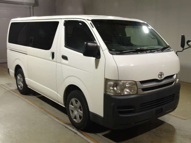 TOYOTA HIACE 2007