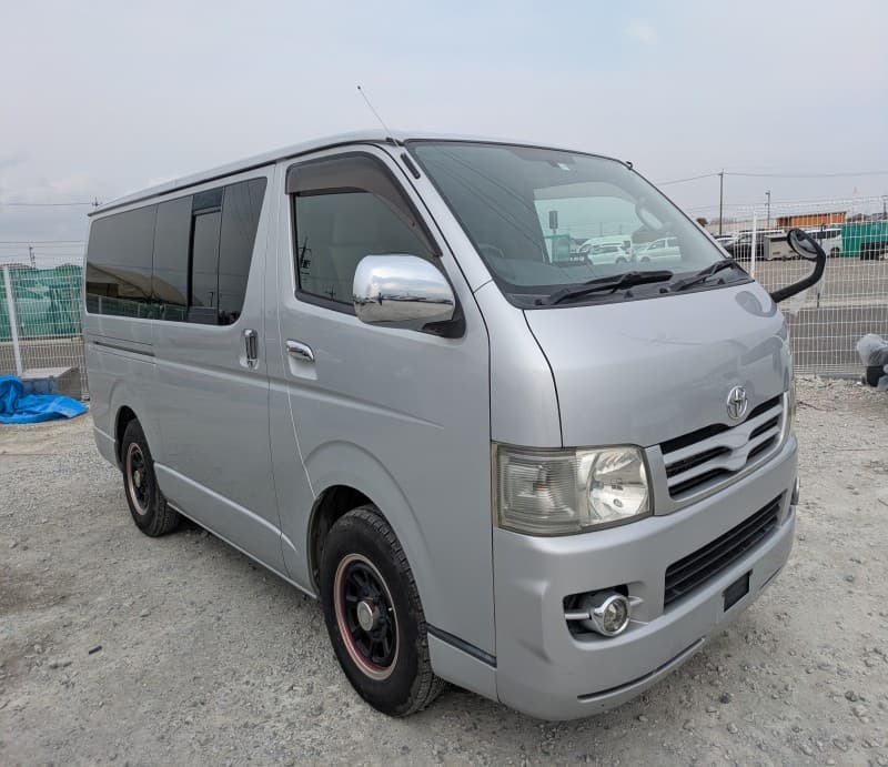 TOYOTA REGIUSACE 2008
