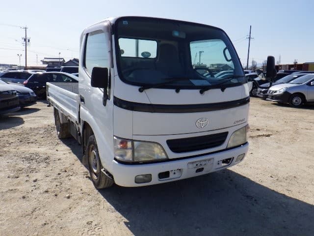 TOYOTA DYNA 2003