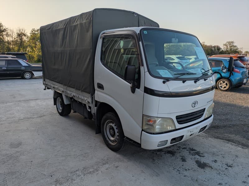 TOYOTA TOYOACE 2004