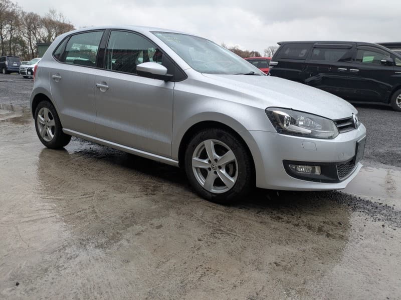 VOLKSWAGEN POLO 2011