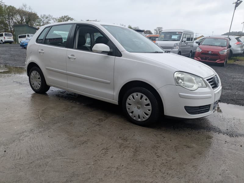 VOLKSWAGEN POLO 2009
