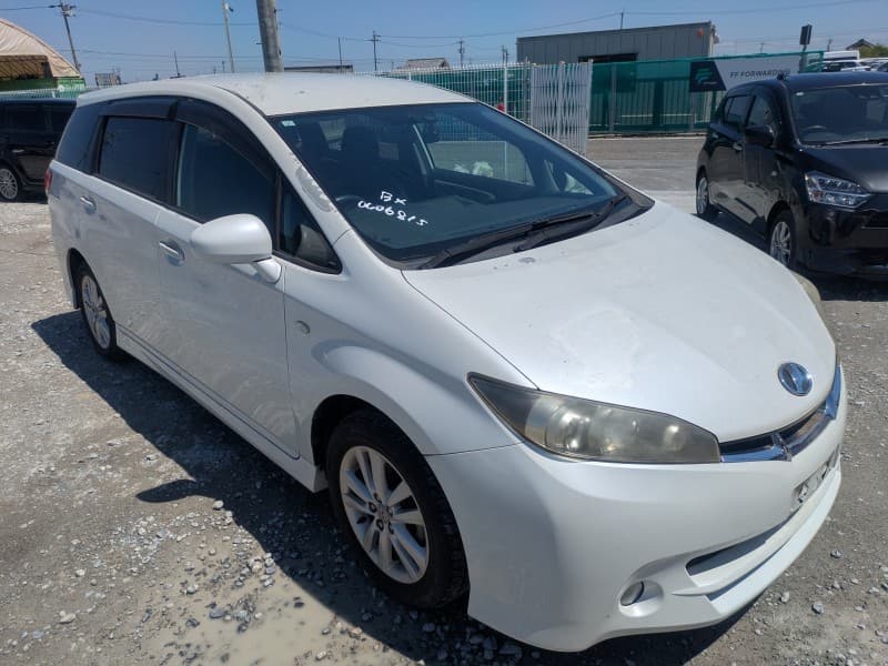 TOYOTA WISH 2009