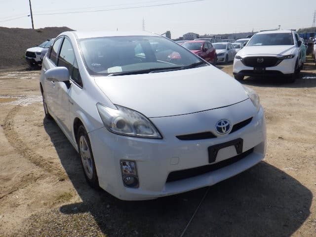 TOYOTA PRIUS 2010